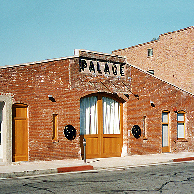17_Dayton-Palace_03_Square.jpg